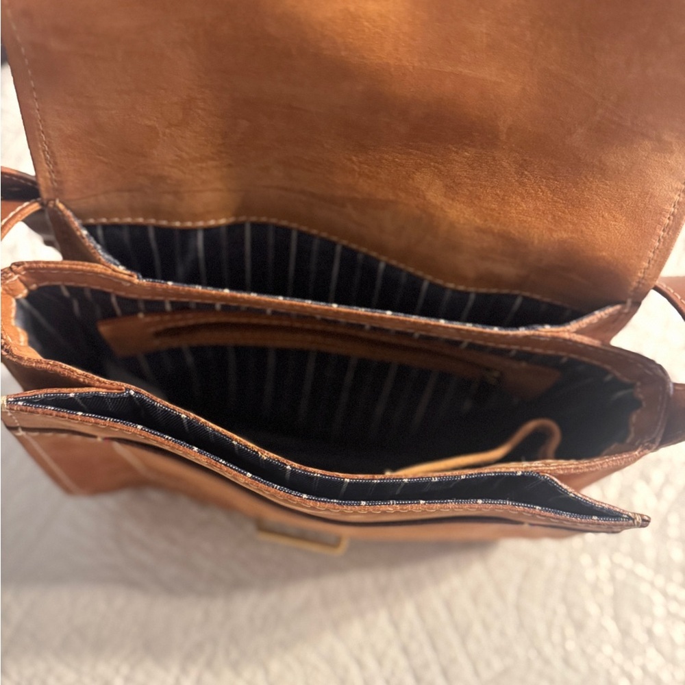 Fossil Brown Suede Crossbody Bag - Picture 4 of 5